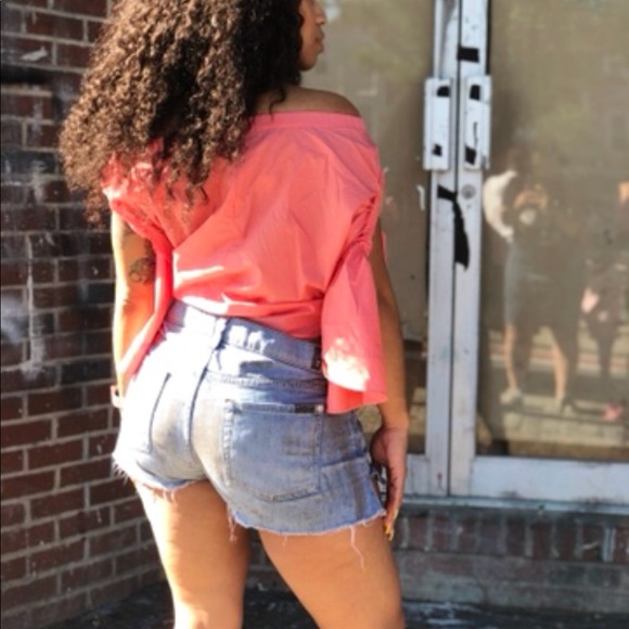 Peach  Blouse - Picture 3 of 3